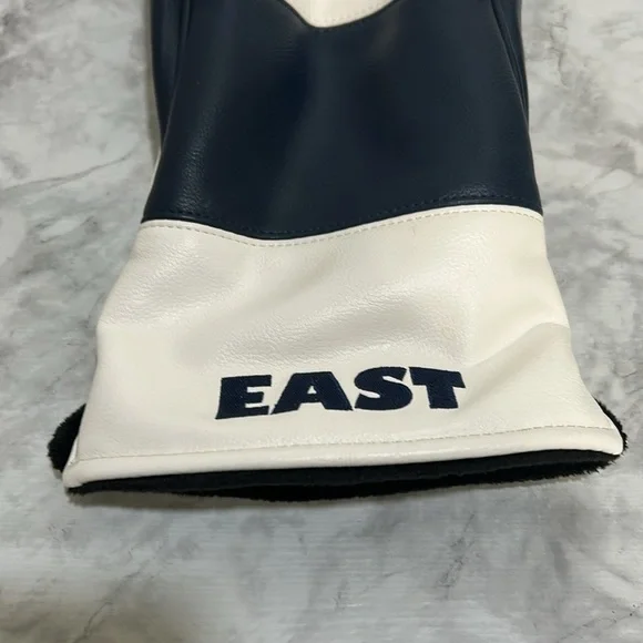 HERITAGE COLLECTION GOLF CLUB HEAD COVER WITH LOGO WHITE N BLACK - Picture 6 of 7